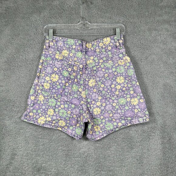 Zara Floral Straight Fit High Waisted Denim Shorts in Lilac size 4 - Picture 4 of 13